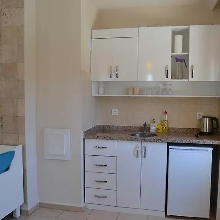 Aparthotel Safari 3*